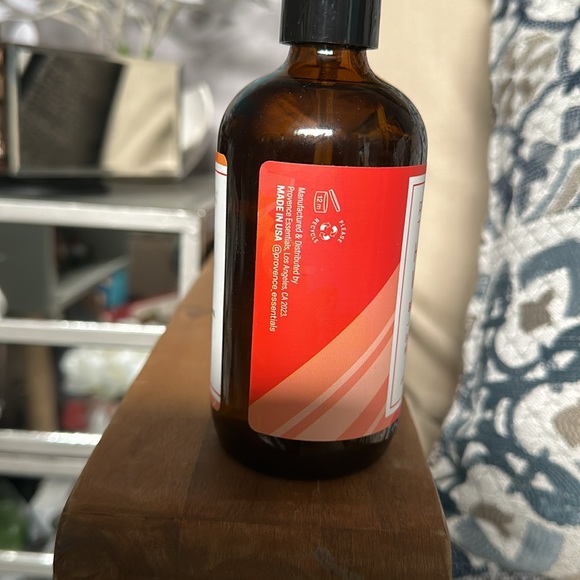 Brand new Provence essentials body serum - Picture 3 of 3